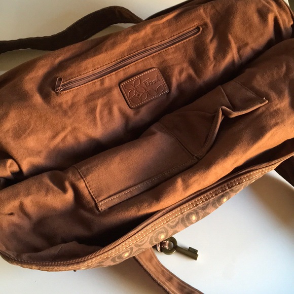 ❤️FOSSIL WEEKENDER BAG ❤️ - Picture 4 of 8